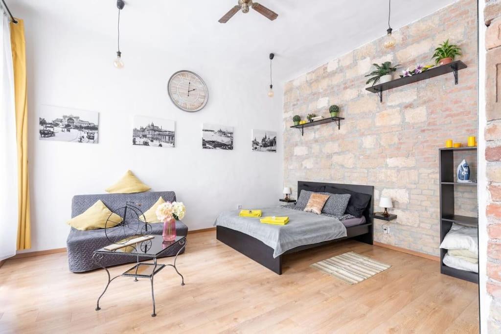 Vintage Style Cozy Downtown Apartment. Budapest Exterior photo