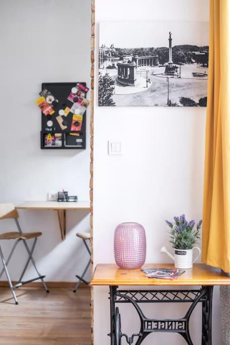 Vintage Style Cozy Downtown Apartment. Budapest Exterior photo